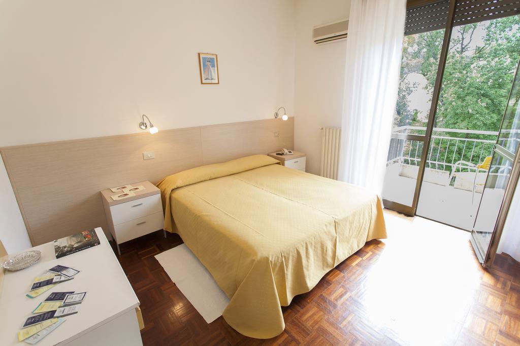 Hotel Rossini Tabiano Terme Luaran gambar