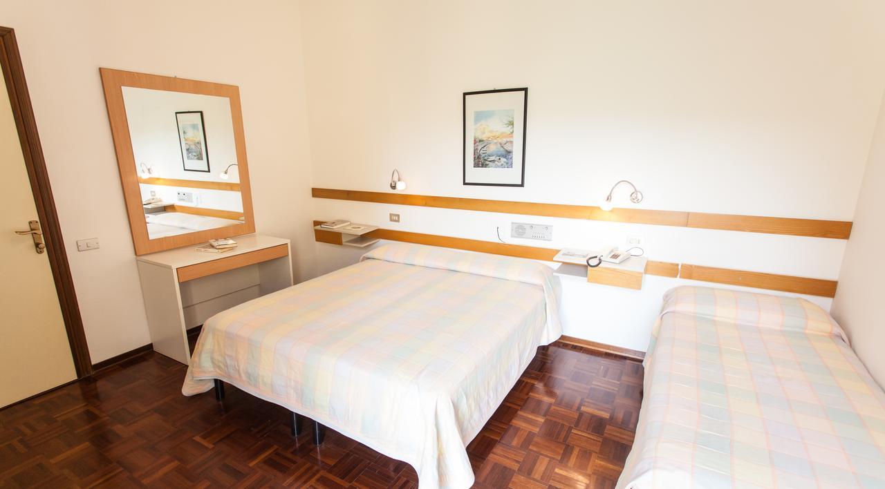 Hotel Rossini Tabiano Terme Luaran gambar