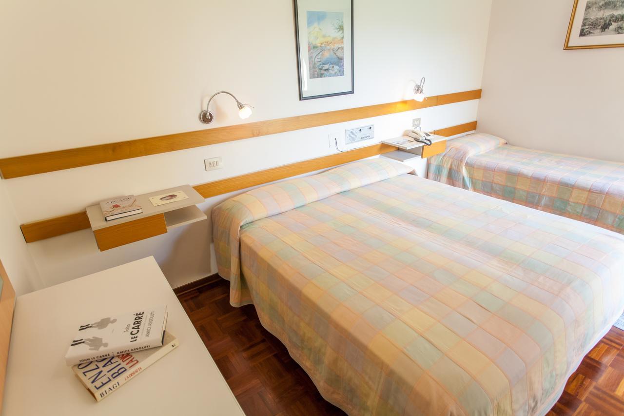 Hotel Rossini Tabiano Terme Luaran gambar