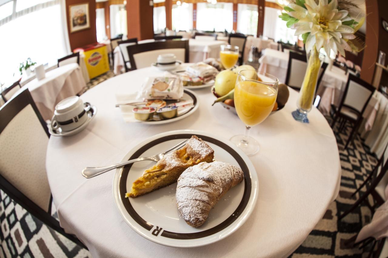 Hotel Rossini Tabiano Terme Luaran gambar